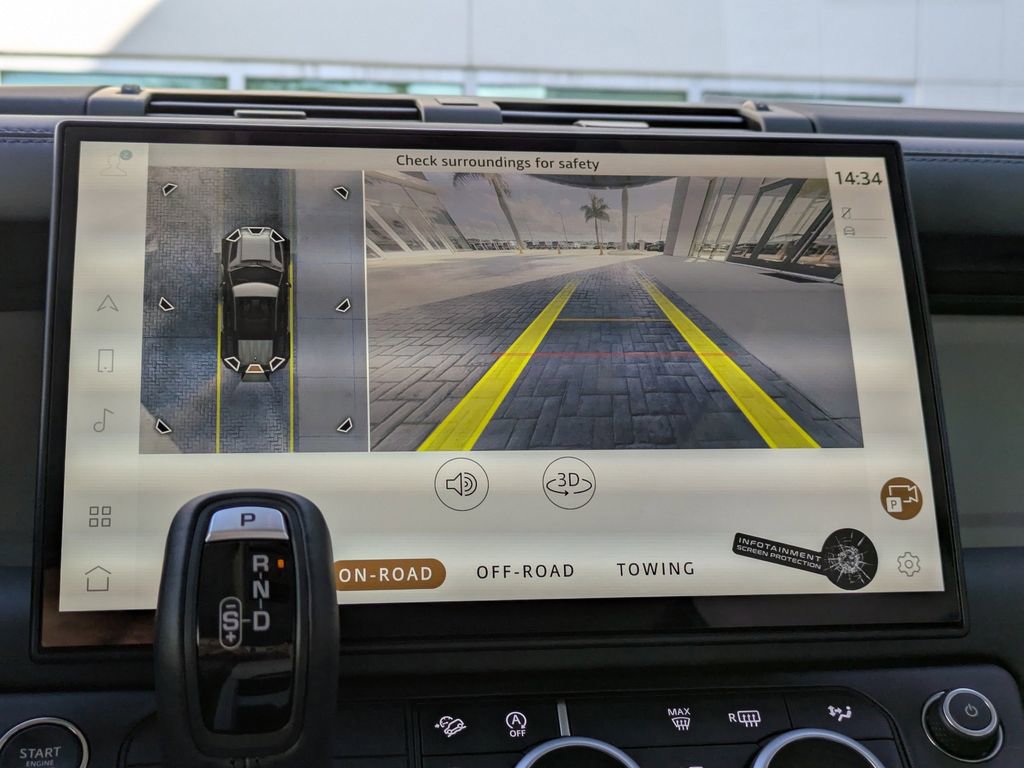 New 2026 Land Rover Defender 110 X-Dynamic SE image 22