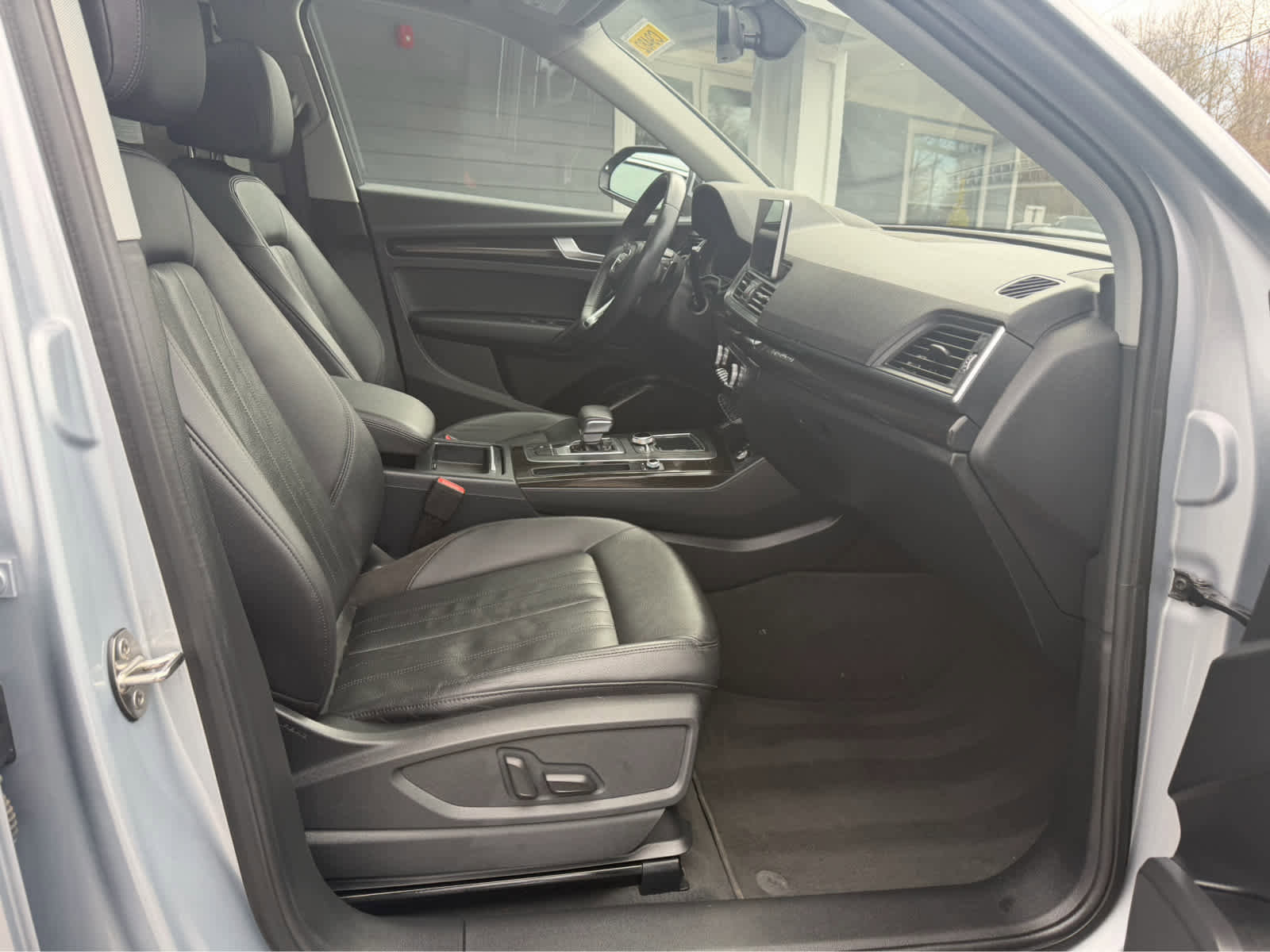 Used 2018 Audi Q5 2.0T Premium Plus w/ Premium Plus Package image 21