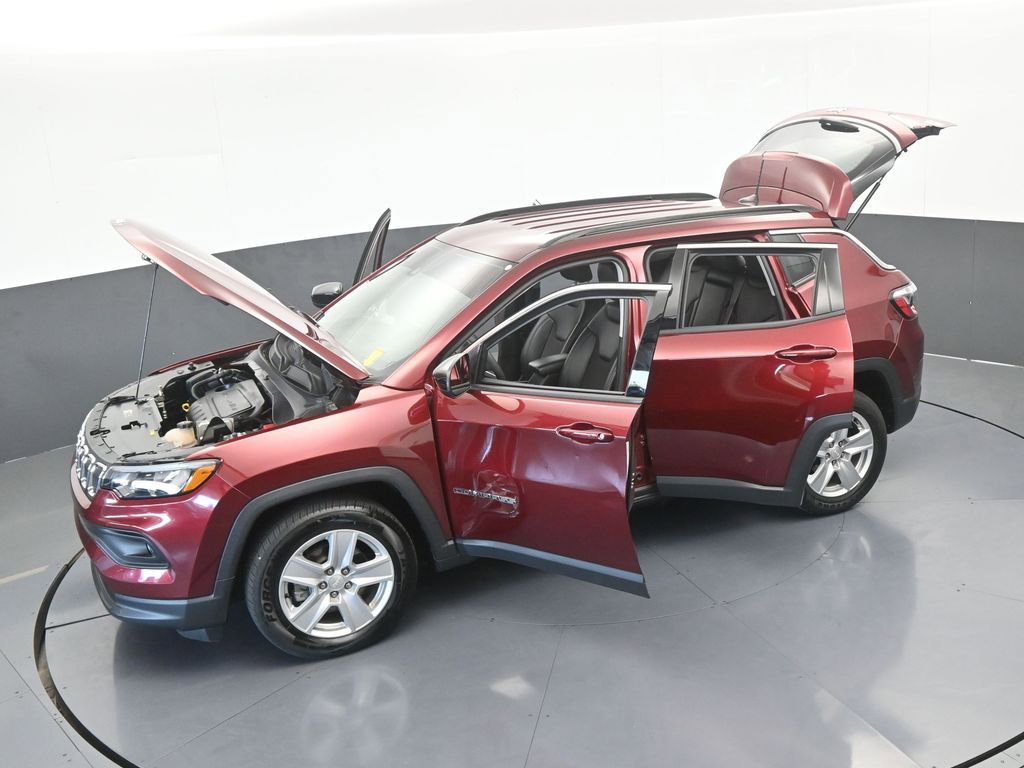 Used 2022 Jeep Compass Latitude image 59