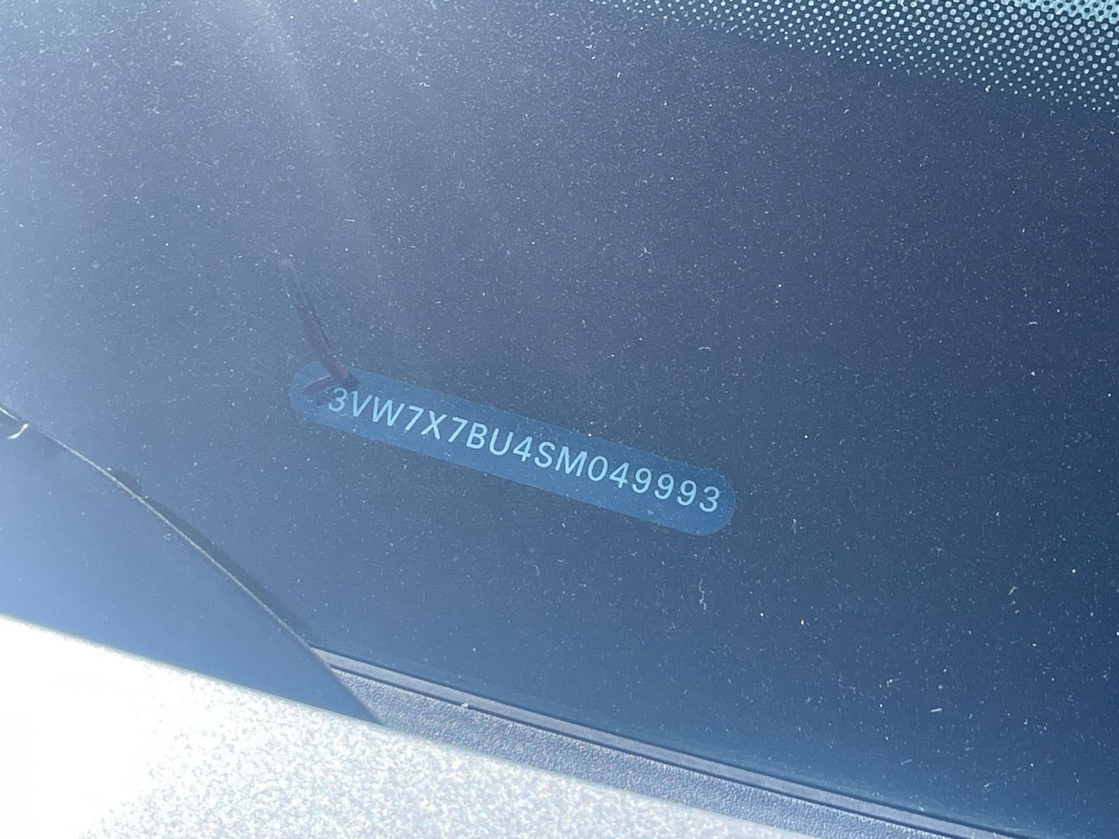Used 2025 Volkswagen Jetta SE FWD image 30