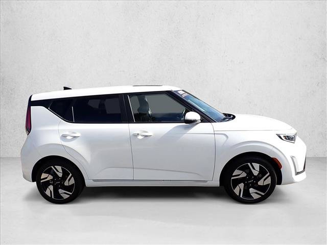 Used 2023 Kia Soul GT-Line w/ GT-Line Technology Package FWD image 5