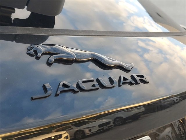 New 2026 Jaguar F-PACE R-Dynamic S image 9