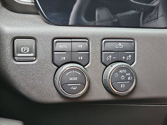 Certified 2025 Chevrolet Silverado 1500 LT Trail Boss AWD/4WD image 17