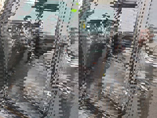 Used 2023 Jeep Wrangler Unlimited Sport AWD/4WD image 9