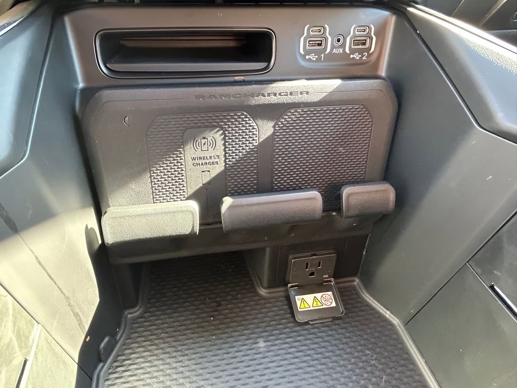 Certified 2022 RAM 3500 Laramie image 29