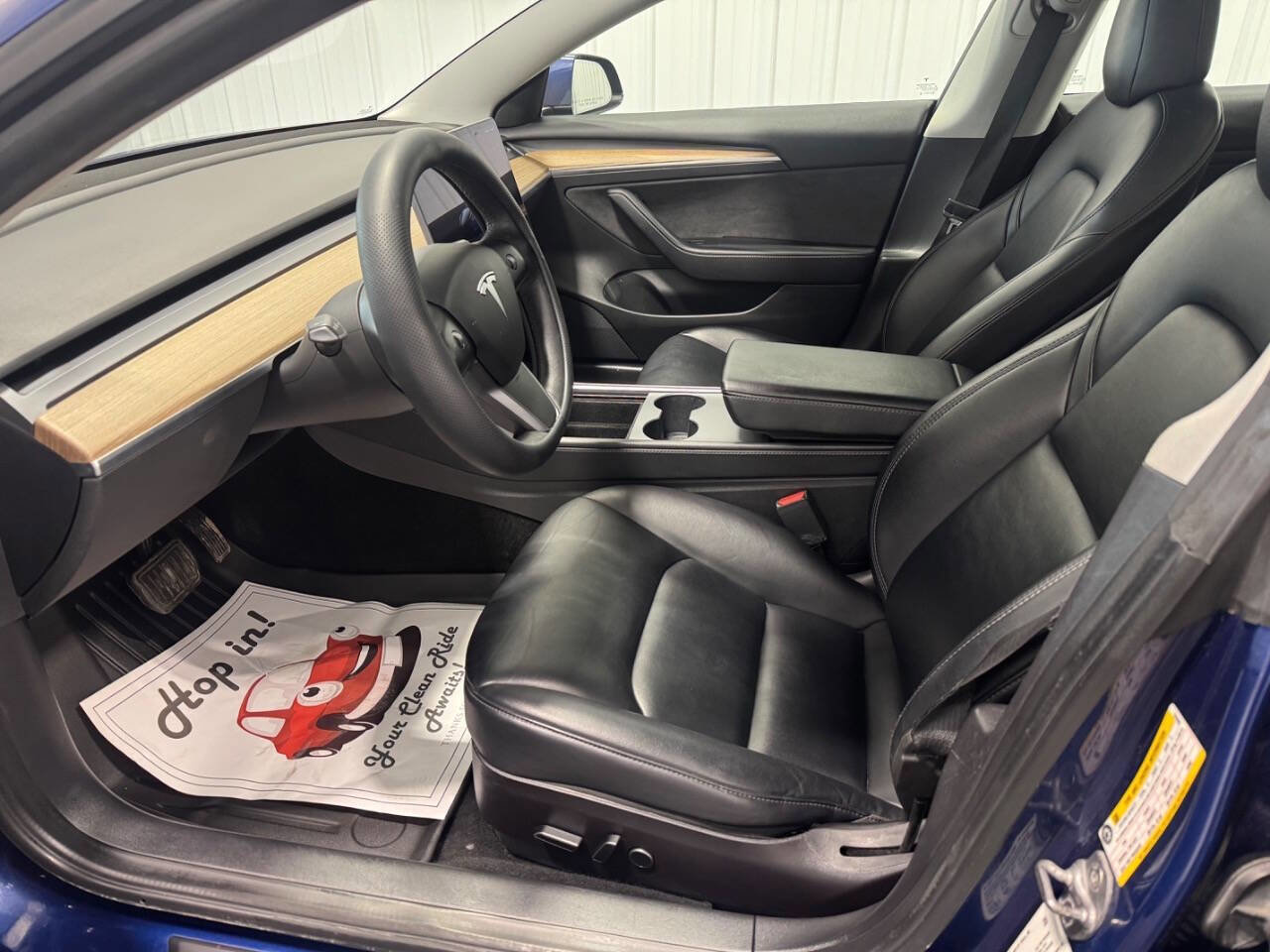 Used 2022 Tesla Model 3 Base 4dr Sedan image 9