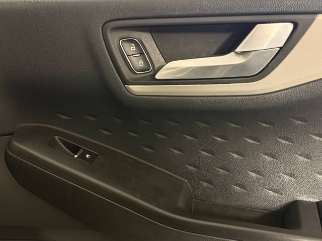 Used 2020 Ford Escape SEL FWD image 29