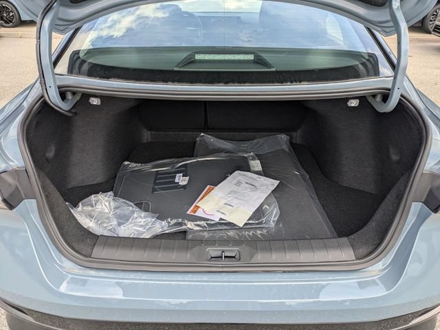 New 2026 Nissan Sentra SR w/ SR All Weather Package FWD image 29