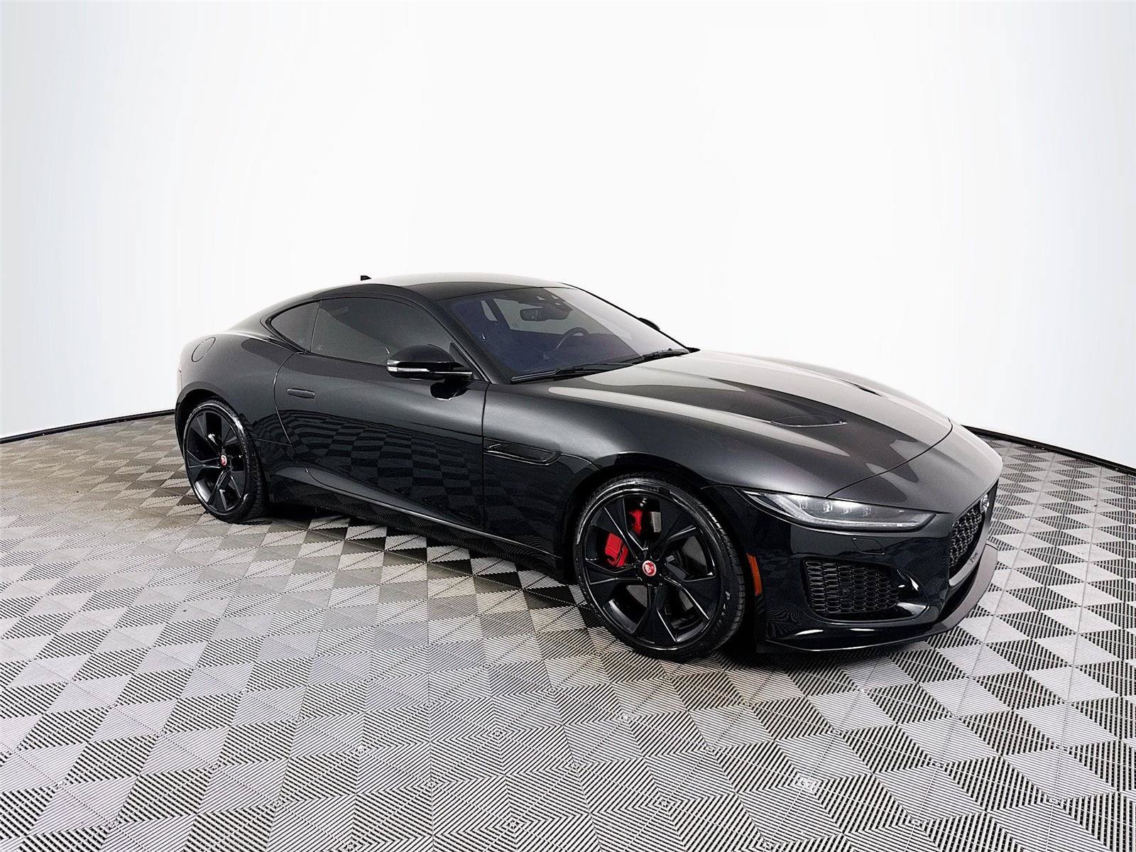 Used 2022 Jaguar F-TYPE Coupe RWD image 3