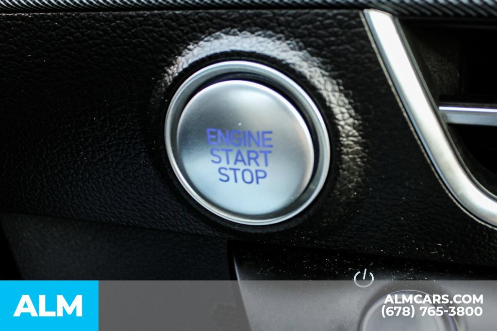 Used 2025 Hyundai Sonata SEL FWD image 24