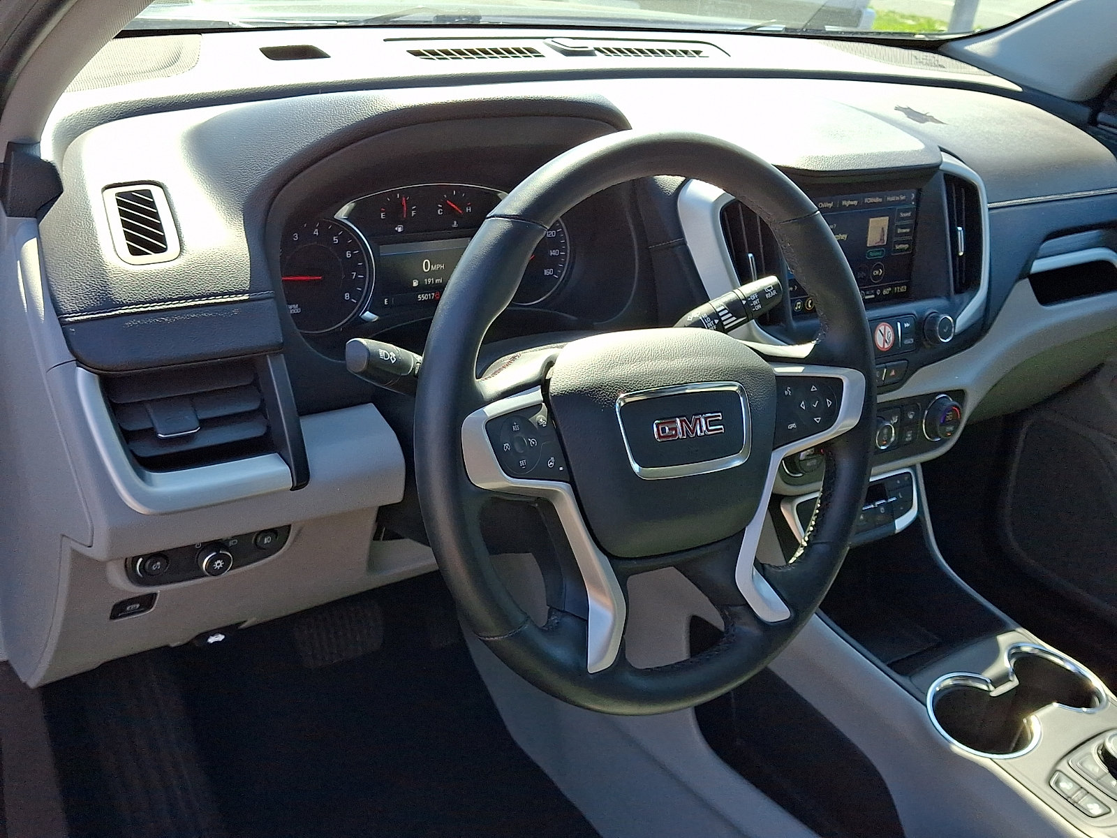 Used 2024 GMC Terrain SLT FWD image 16