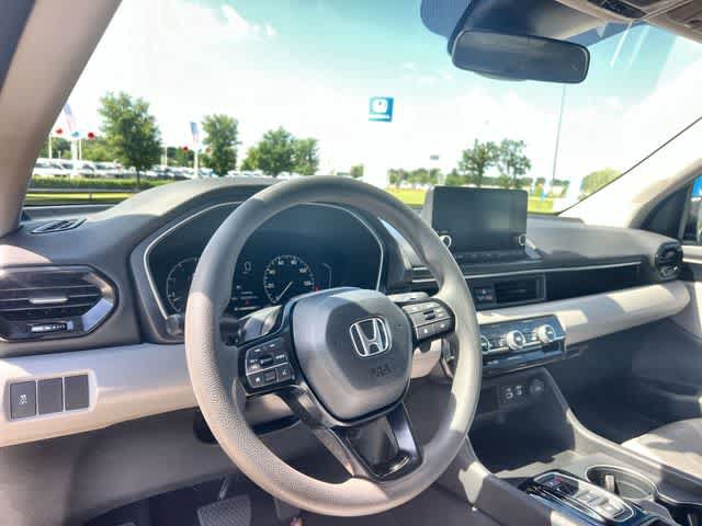 Certified 2023 Honda Pilot LX image 15