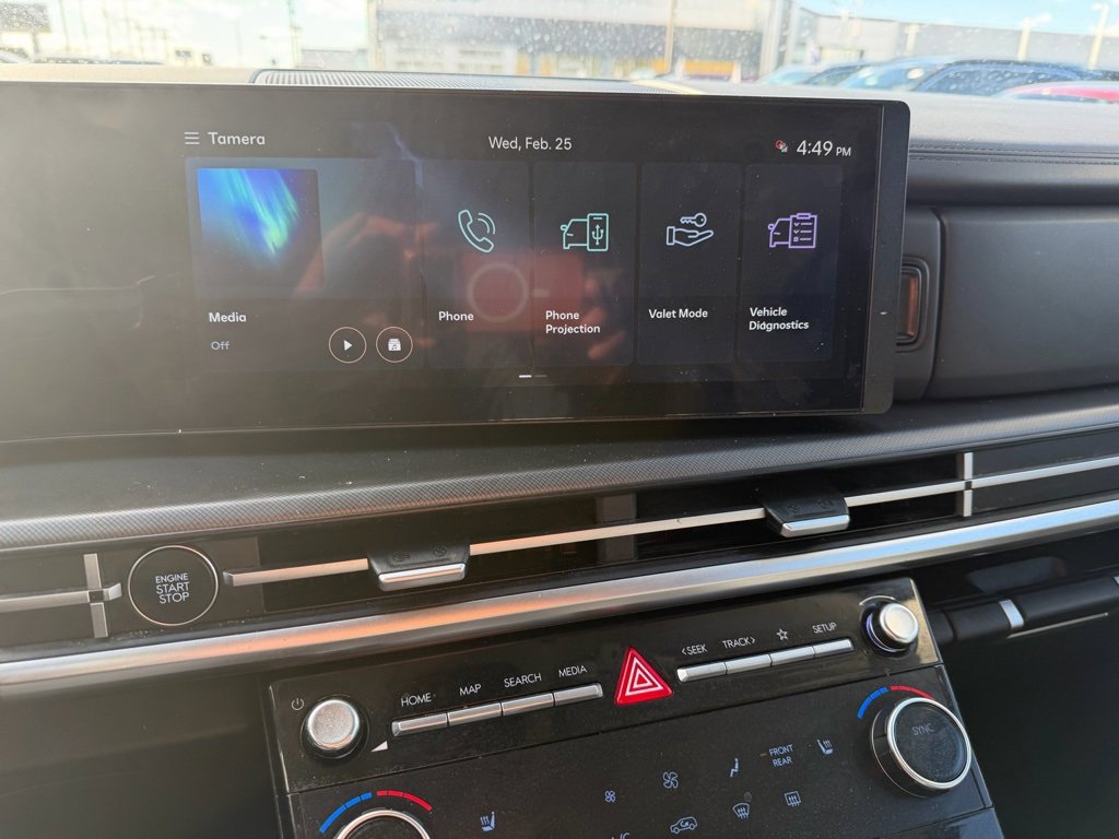 Used 2025 Hyundai Santa Fe SEL image 12