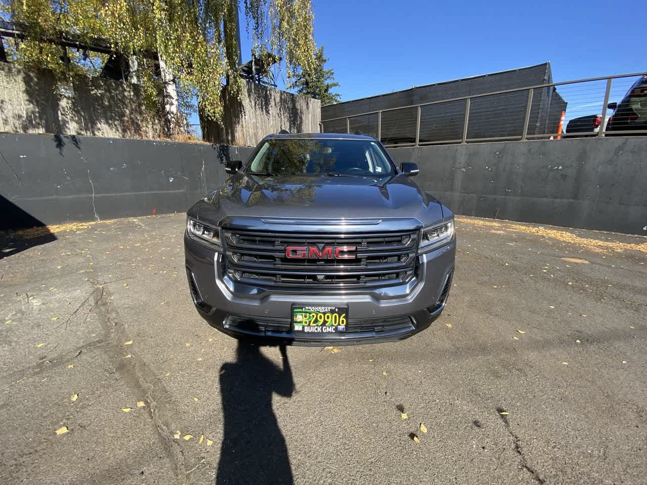 Used 2021 GMC Acadia AT4 w/ Technology Package AWD/4WD image 9