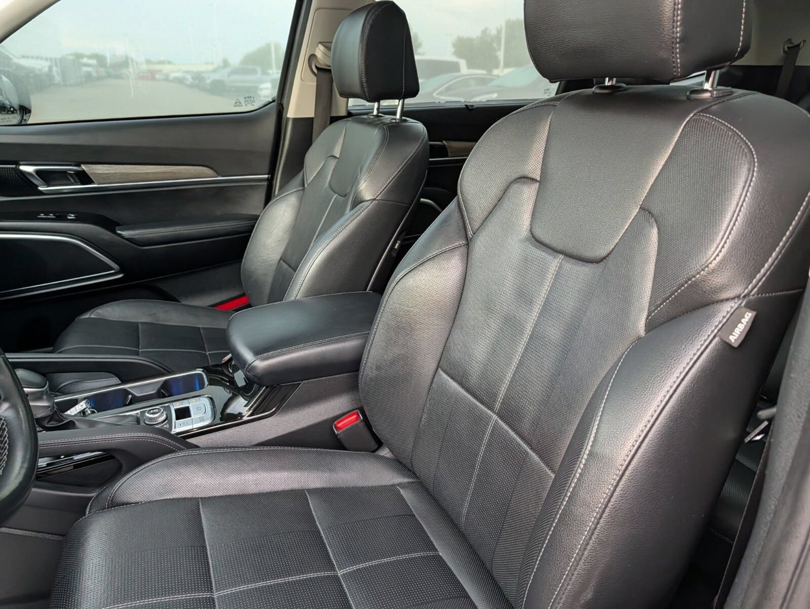 Used 2021 Kia Telluride SX w/ Nightfall Edition Package AWD/4WD image 24