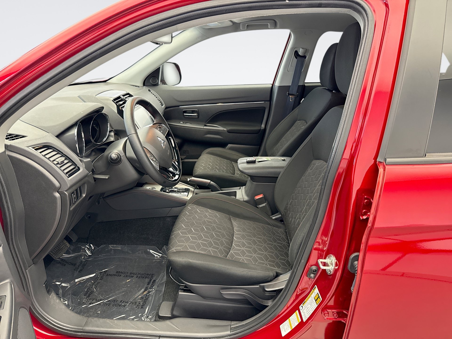 Used 2023 Mitsubishi Outlander Sport LE AWD/4WD image 10