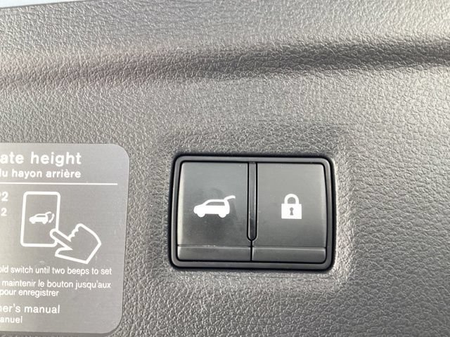 Certified 2023 INFINITI QX50 Sensory AWD/4WD image 23