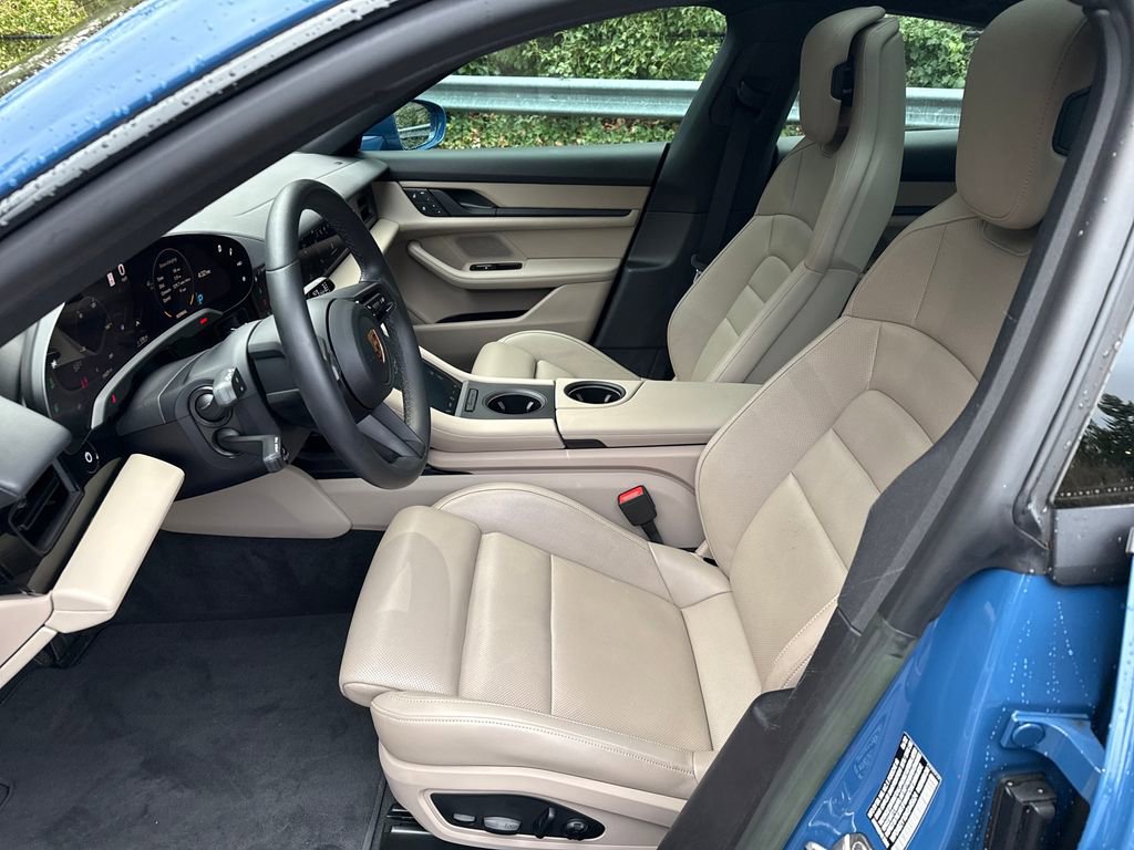 Used 2022 Porsche Taycan 4S image 15