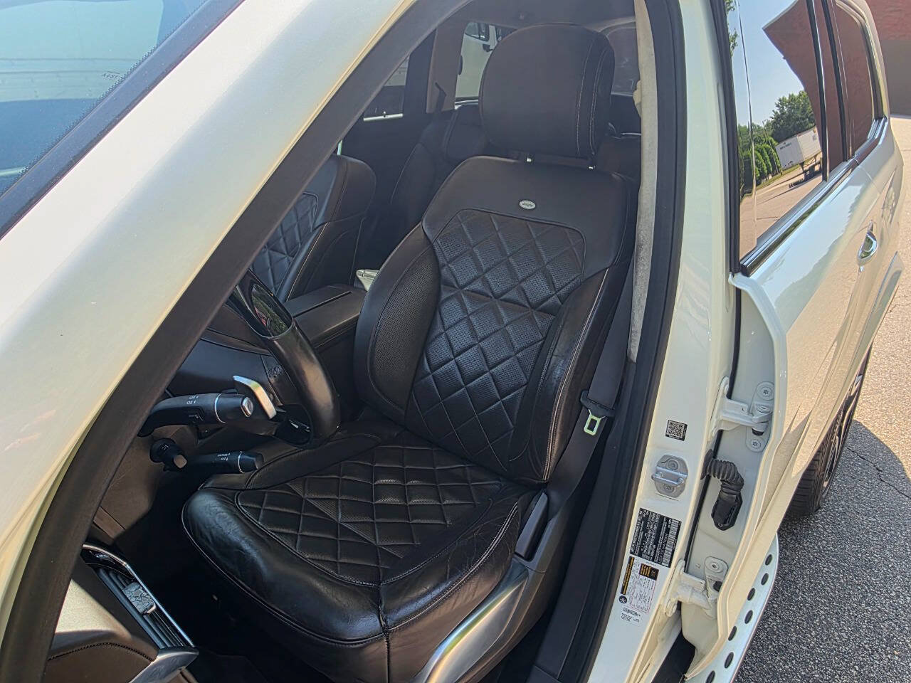Used 2017 Mercedes-Benz GLS 550 4MATIC image 15