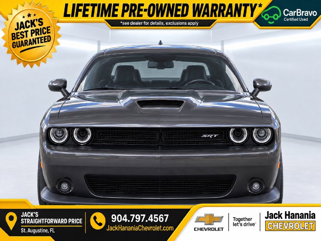 Used 2015 Dodge Challenger SRT RWD image 2
