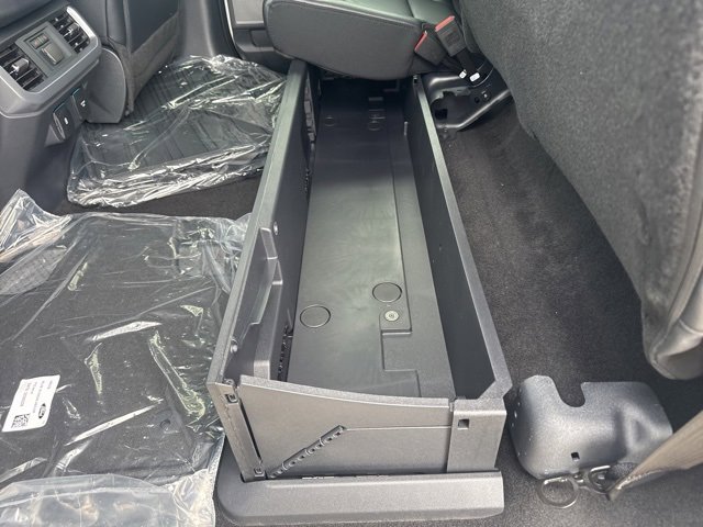 New 2025 Ford F150 Lariat w/ Equipment Group 502A High image 11