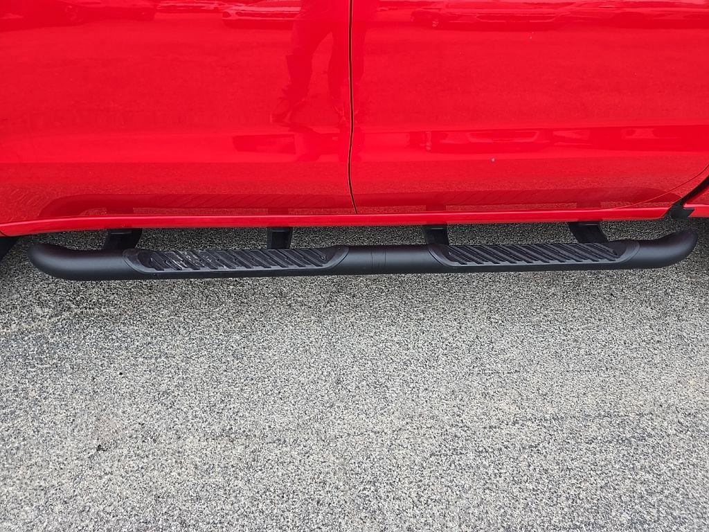 Used 2023 Chevrolet Silverado 1500 Custom image 10