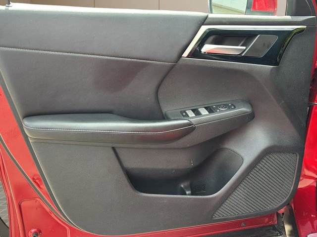 Used 2022 Mitsubishi Outlander SE image 15