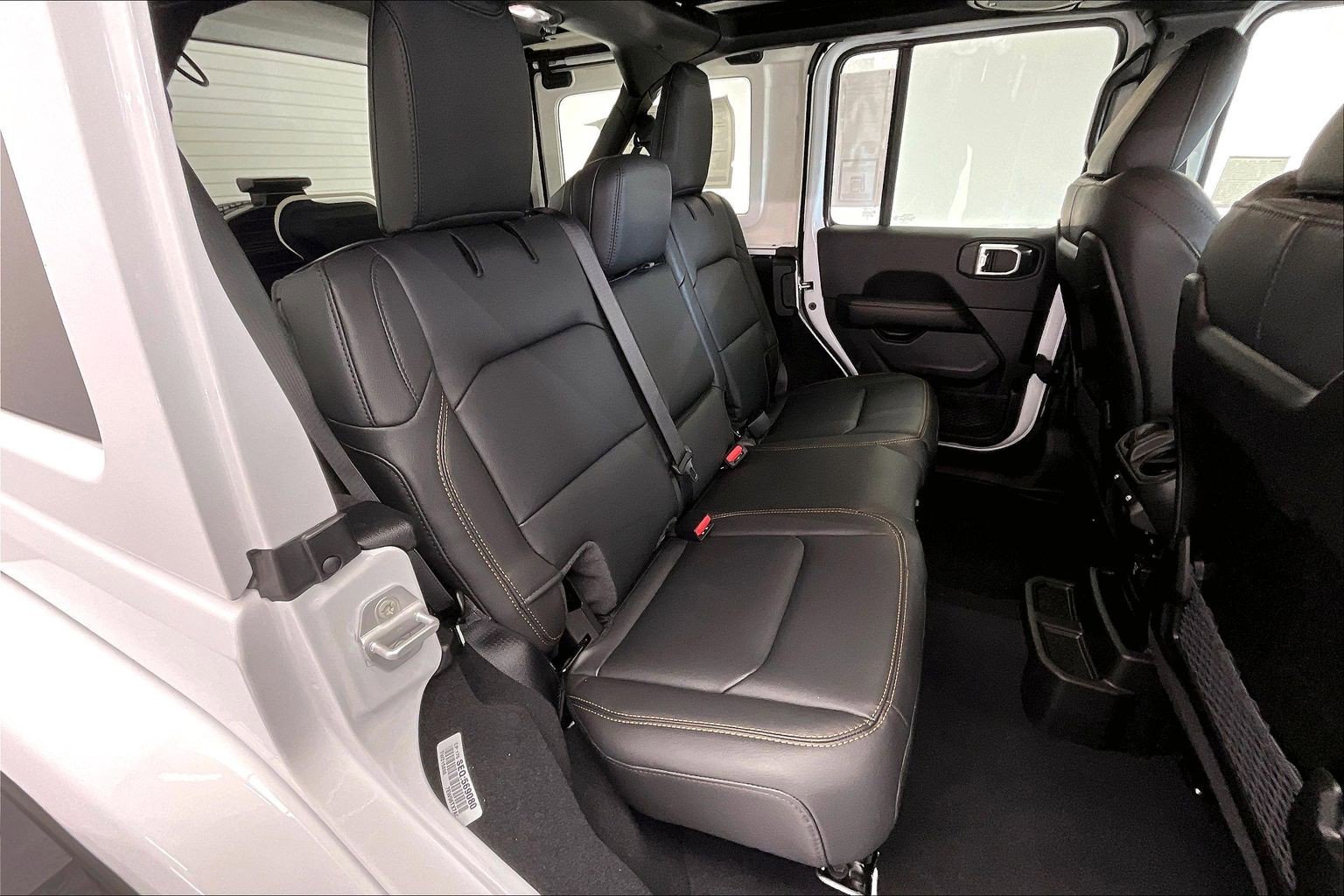 New 2026 Jeep Wrangler Sahara AWD/4WD image 10