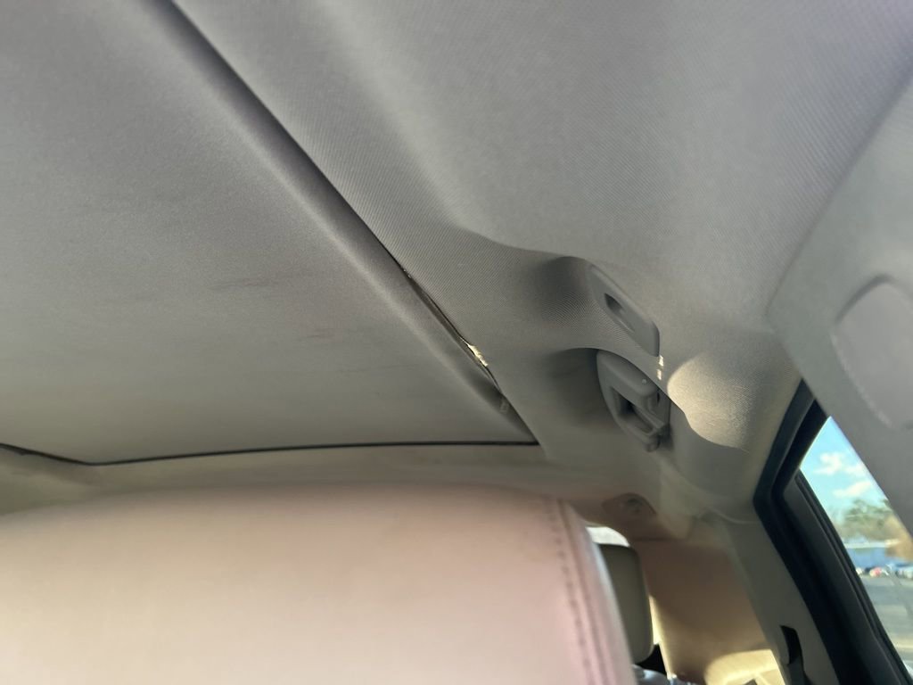 Used 2014 Cadillac SRX Luxury w/ Driver Awareness Package image 12