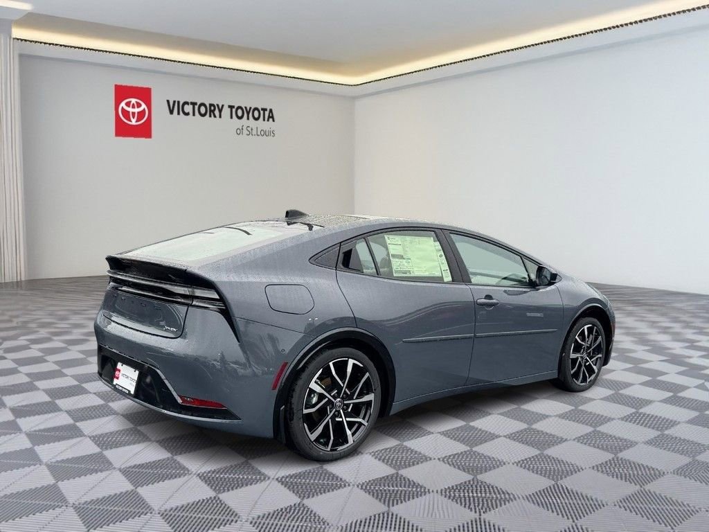 New 2026 Toyota Prius XSE Premium image 3