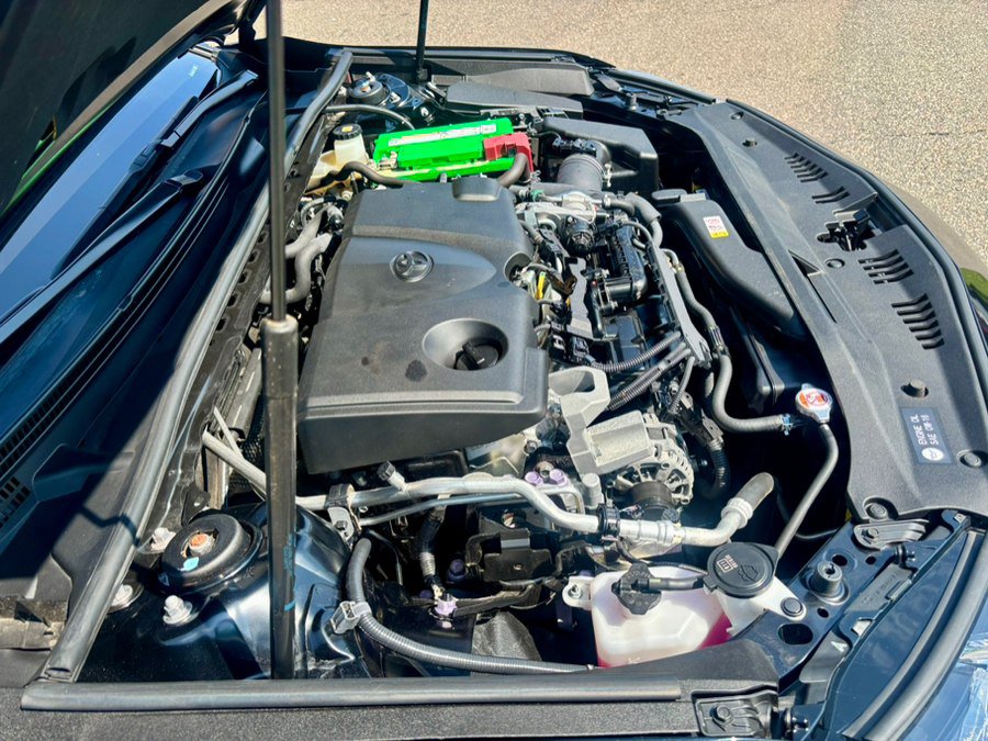 Used 2018 Toyota Camry LE FWD image 30