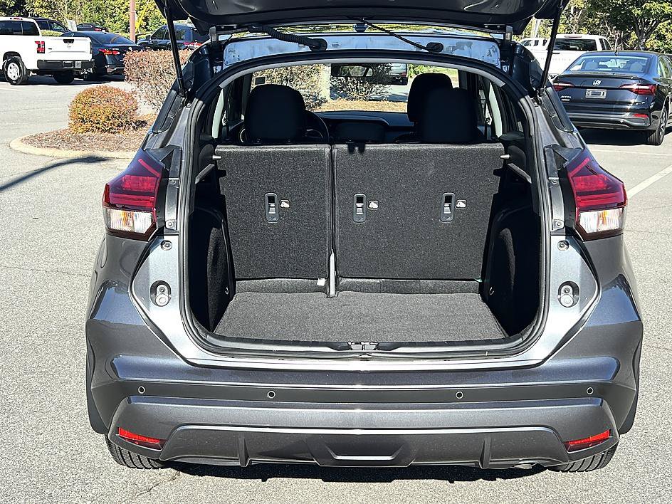 Certified 2025 Nissan Kicks Play S FWD image 15