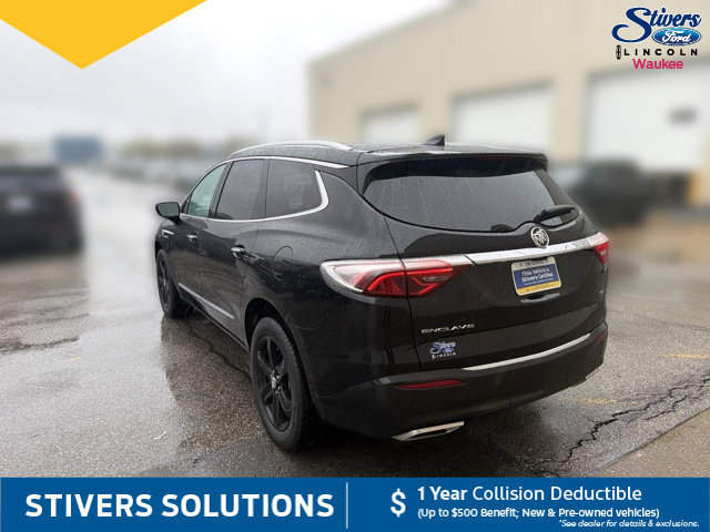 Used 2024 Buick Enclave Essence w/ Experience Buick Package FWD image 10
