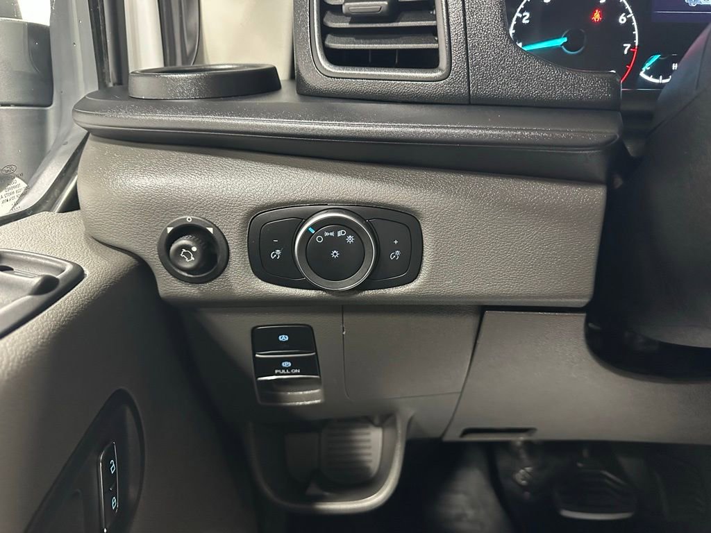 Used 2024 Ford Transit 250 148 Medium Roof Extended AWD w/ Load Area Protection Package image 17