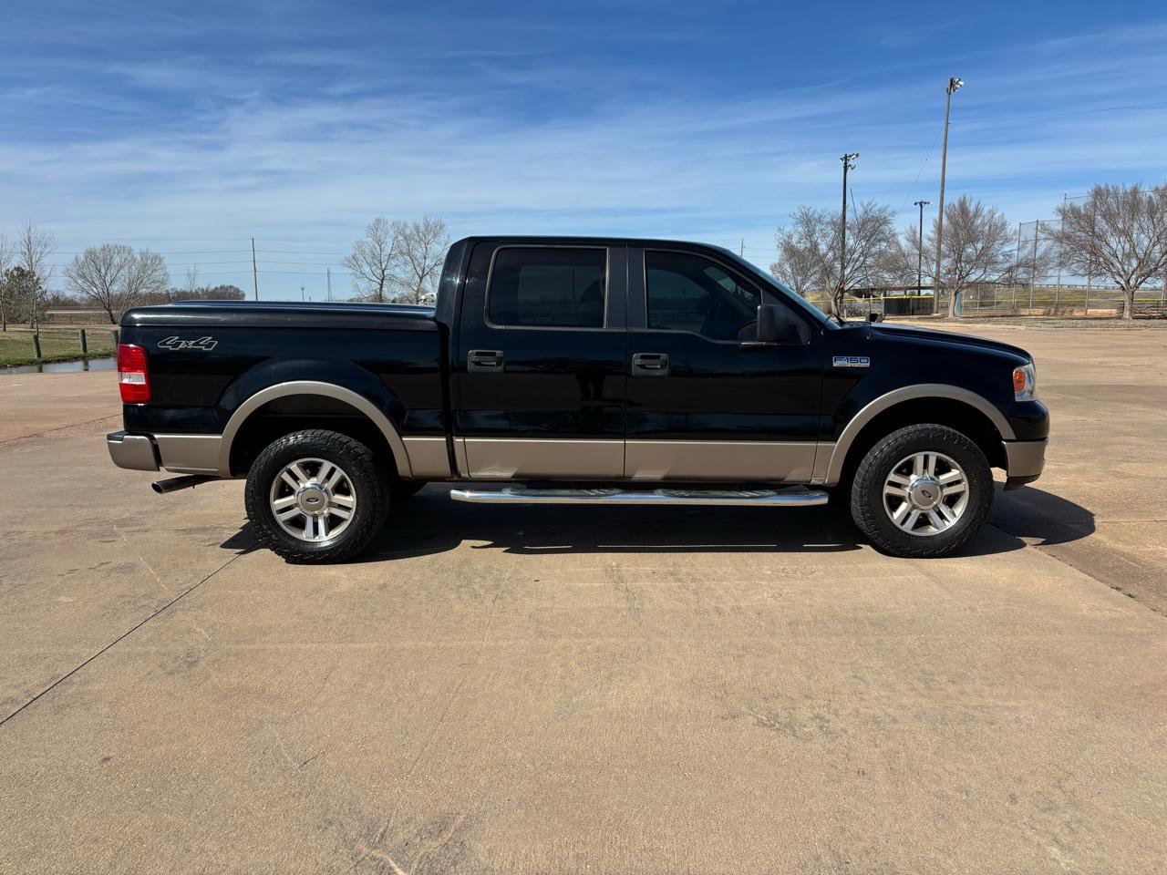 Used 2005 Ford F150 XLT AWD/4WD image 26