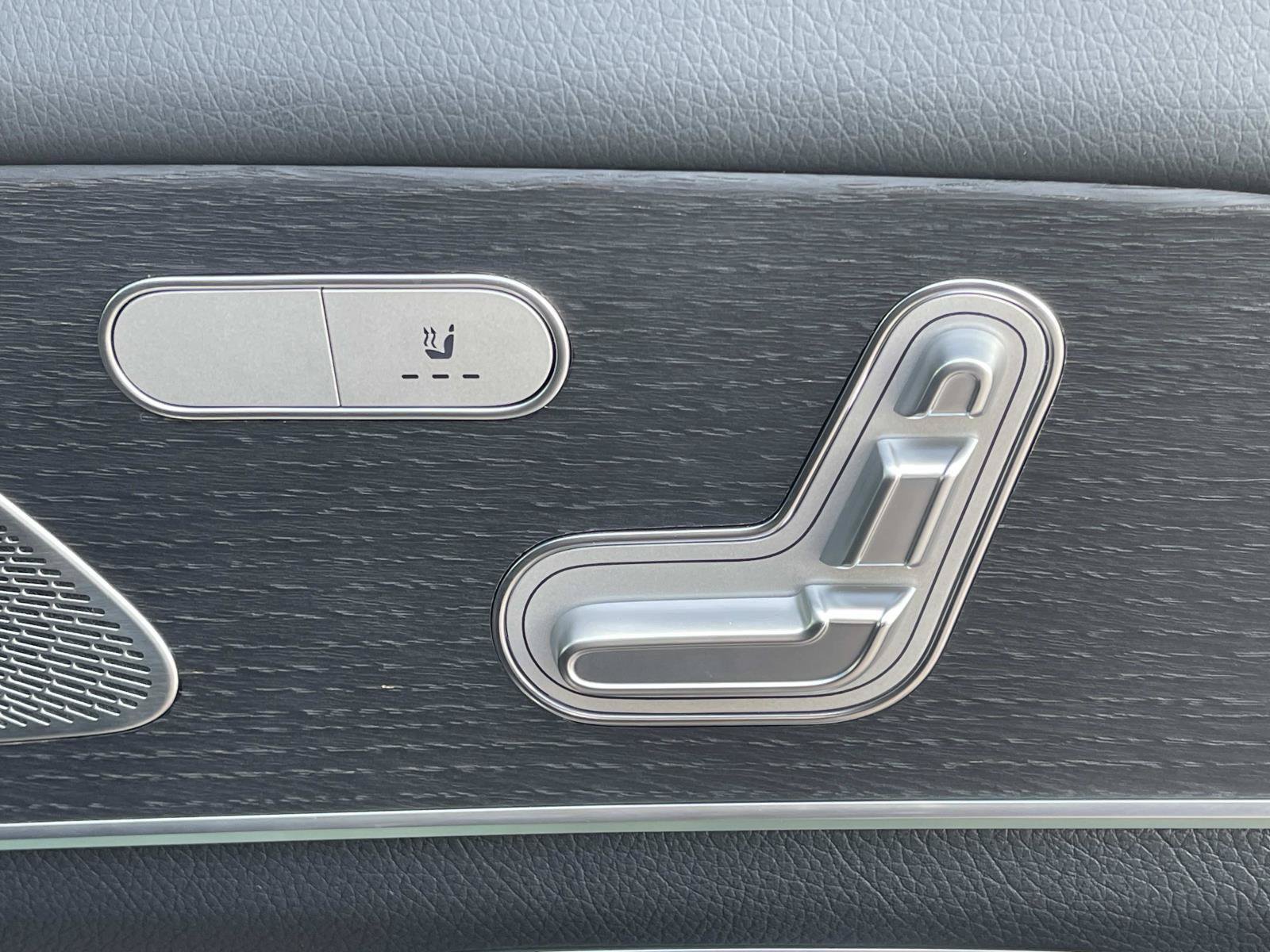 Certified 2023 Mercedes-Benz GLS 450 4MATIC image 25