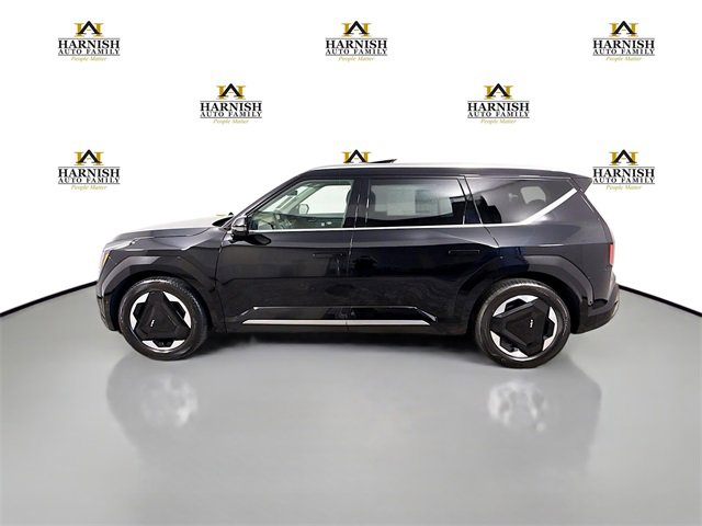 Certified 2026 Kia EV9 Land image 4