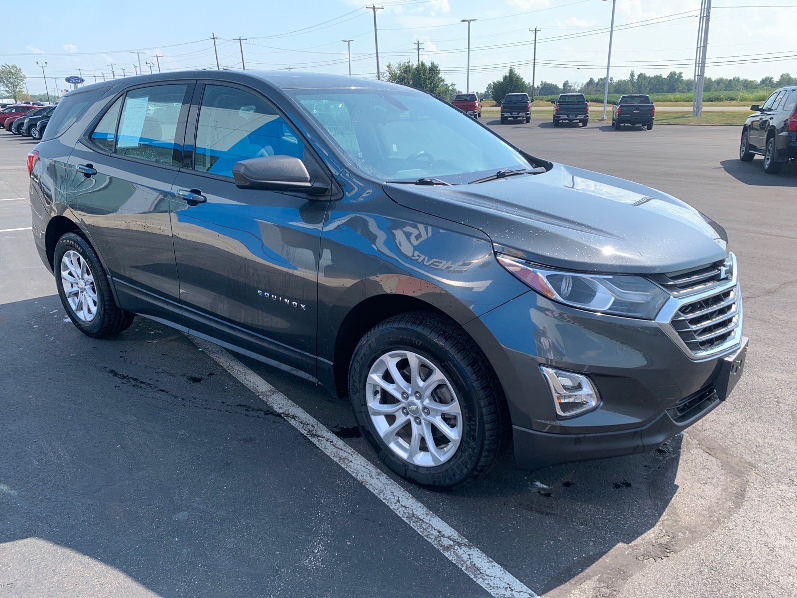 Used 2019 Chevrolet Equinox LS AWD/4WD image 3