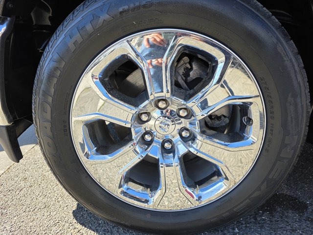 Used 2023 RAM 1500 Big Horn AWD/4WD image 3
