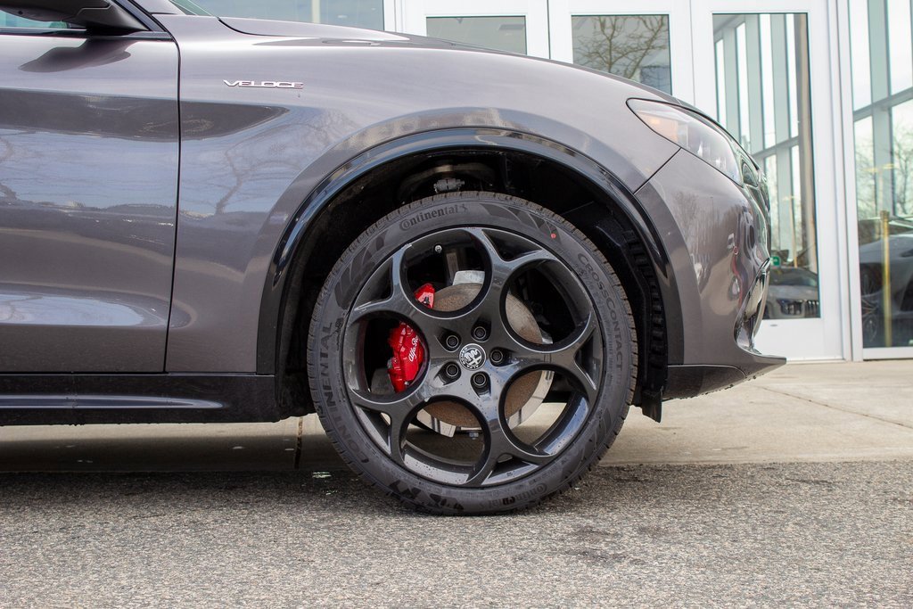 New 2025 Alfa Romeo Stelvio Sprint w/ Veloce Package image 5