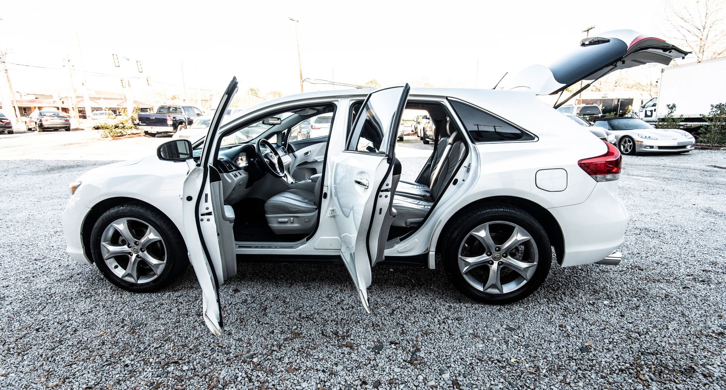 Used 2010 Toyota Venza image 20