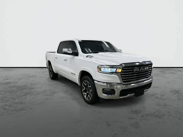 Used 2025 RAM 1500 Laramie AWD/4WD image 6
