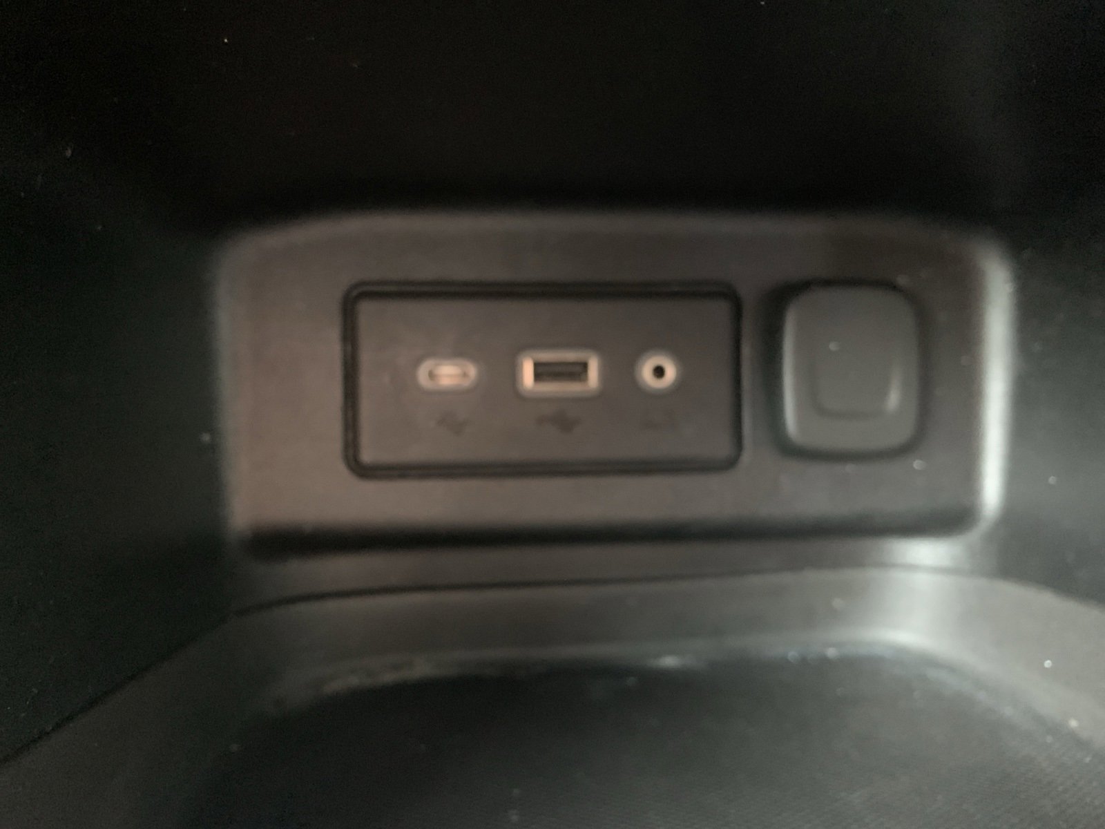 Used 2019 Chevrolet Equinox LT image 27