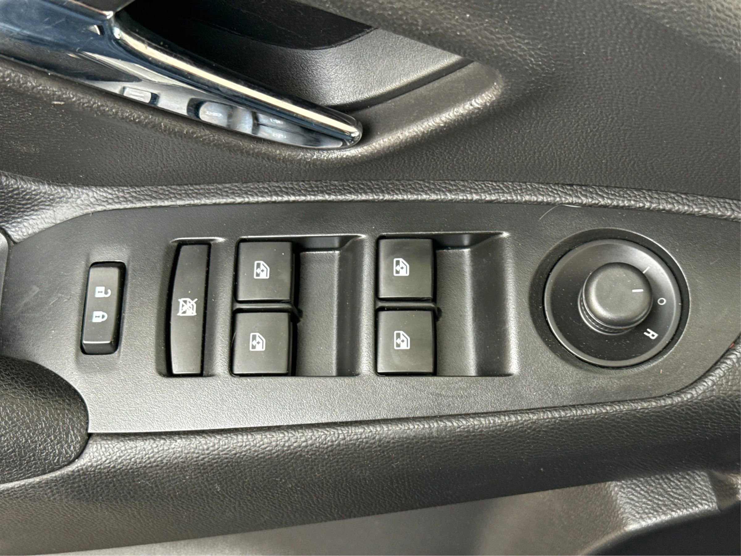 Used 2016 Chevrolet Trax LS image 20