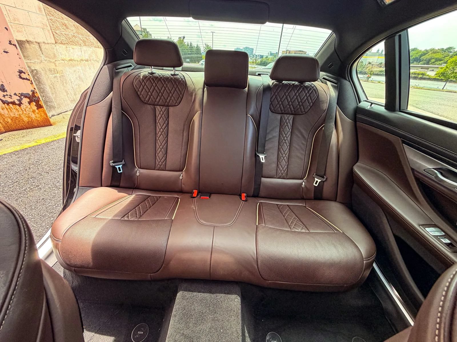 Used 2018 BMW ALPINA B7 xDrive AWD/4WD image 28