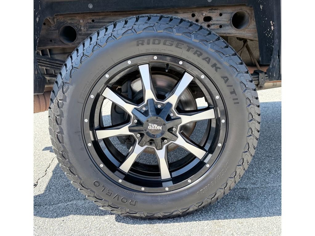 Used 2016 Chevrolet Silverado 2500 LT w/ LT Convenience Package image 26