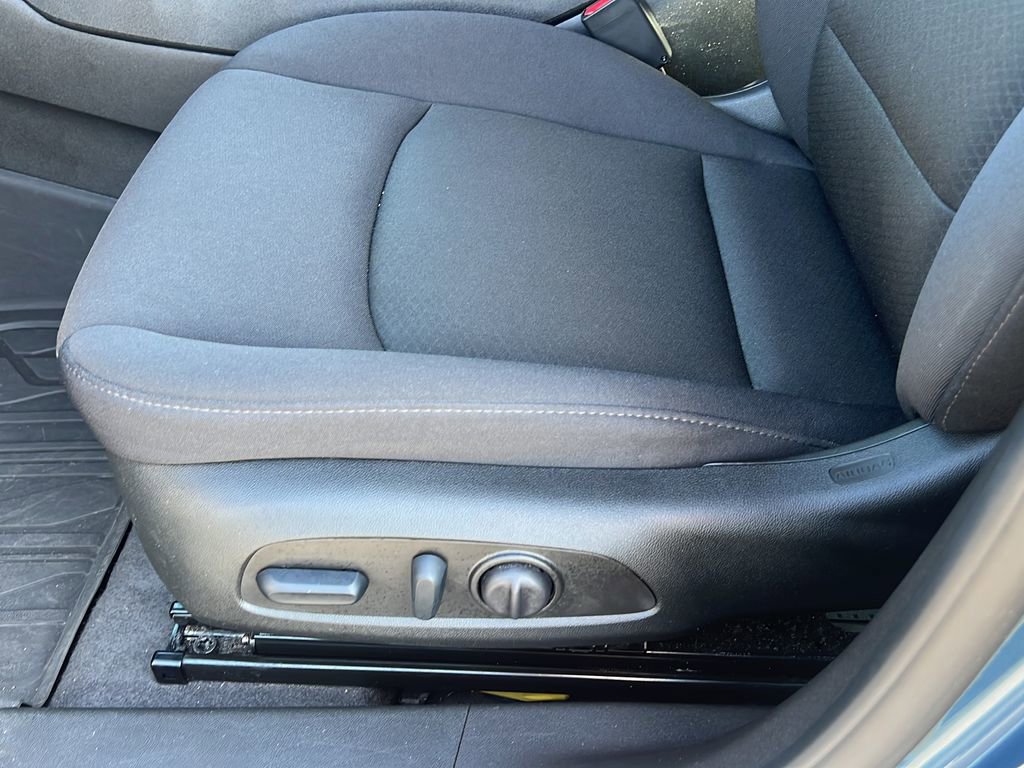 Used 2024 Chevrolet Malibu RS FWD image 15