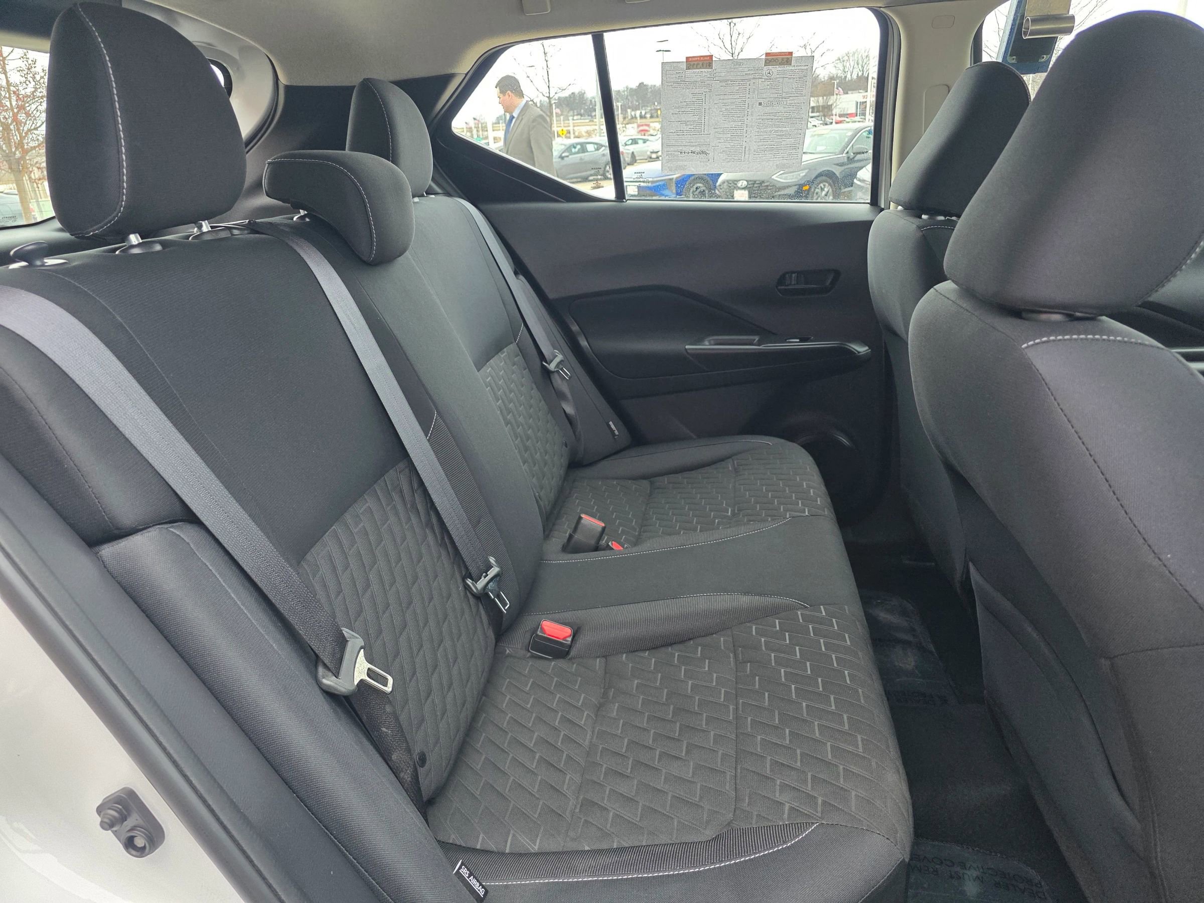 Used 2022 Nissan Kicks S FWD image 7