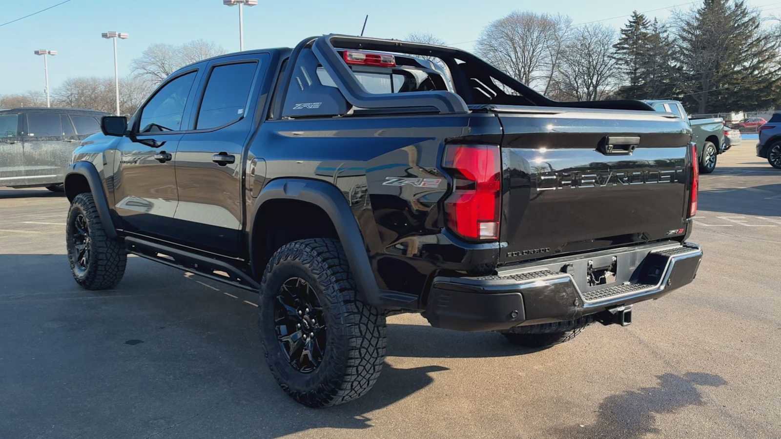 Certified 2025 Chevrolet Colorado ZR2 w/ Midnight Edition image 6