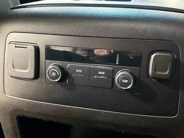 Used 2018 Chevrolet Tahoe LT image 26